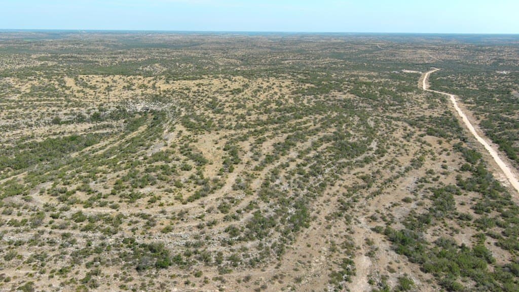 327.44 acres in Val Verde County - photo 24