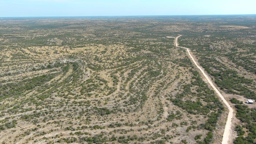 327.44 acres in Val Verde County - photo 25