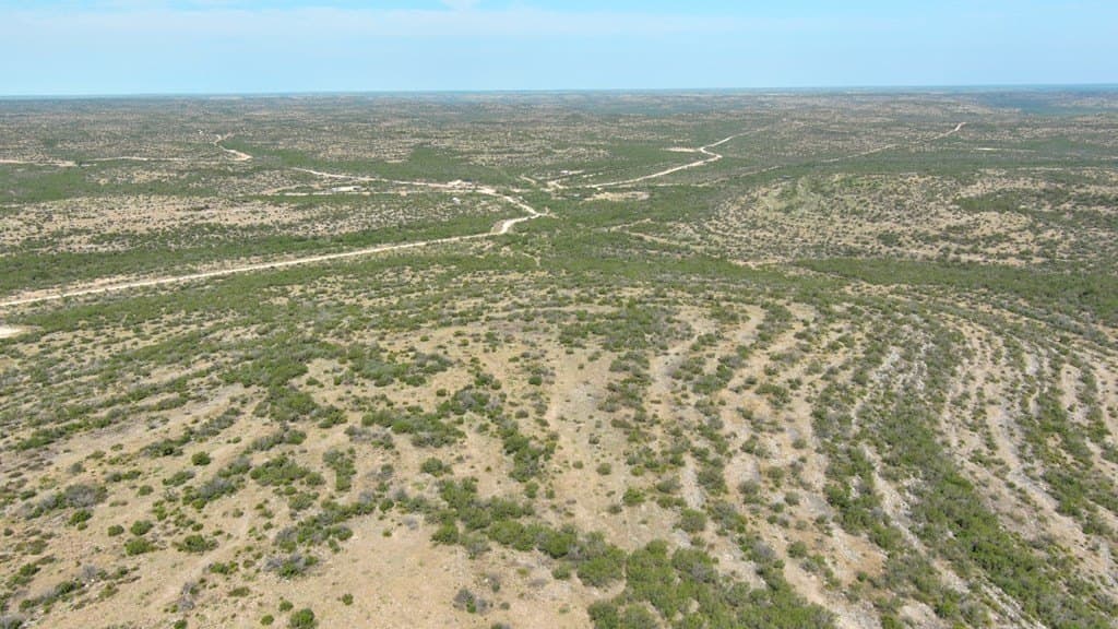 327.44 acres in Val Verde County - photo 14