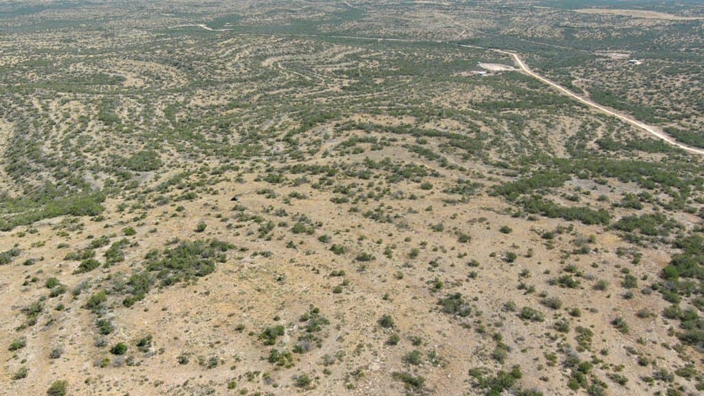 327.44 acres in Val Verde County - photo 32