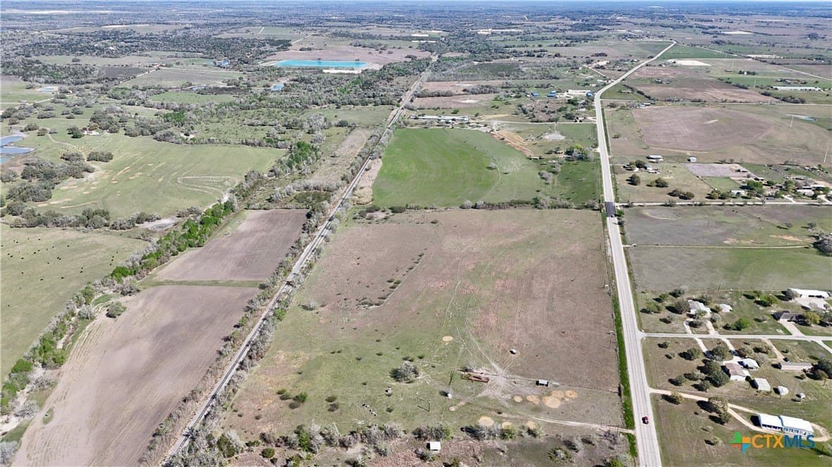34.62 acres in Lavaca County - photo 3