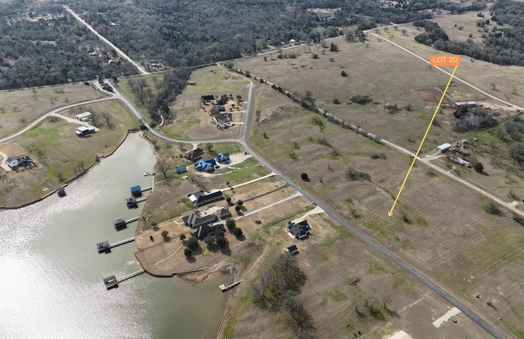1.01 acres in Navarro County - photo 31