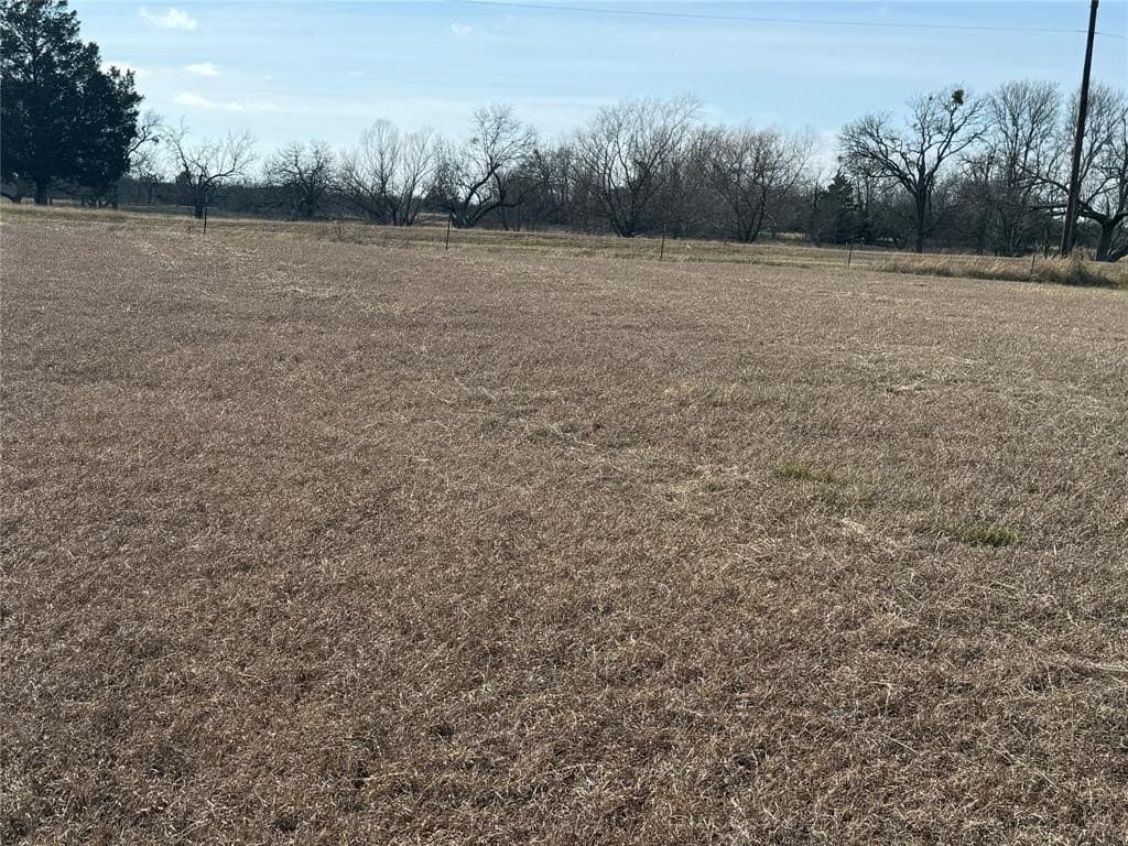 1.01 acres in Navarro County - photo 19