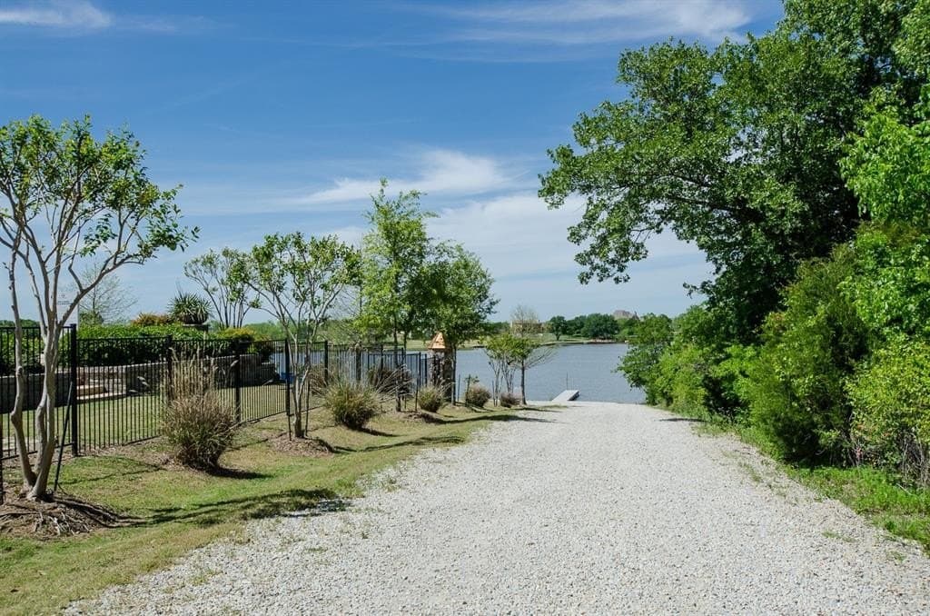 1.01 acres in Navarro County - photo 38