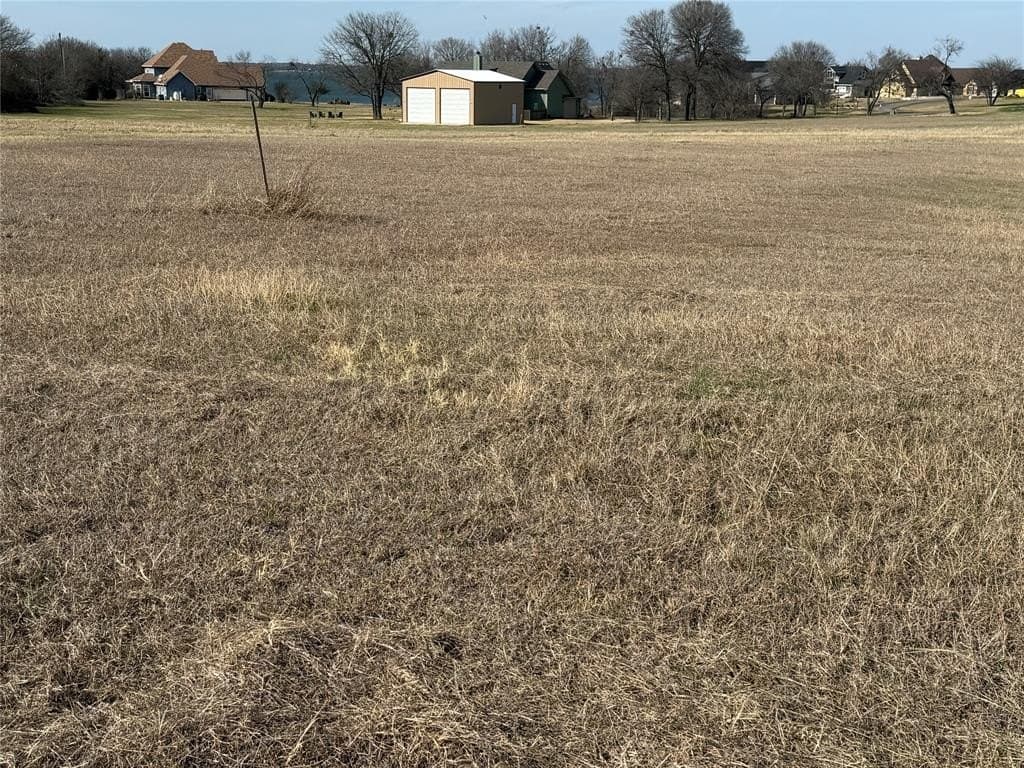 1.01 acres in Navarro County - photo 24