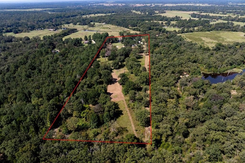 15.01 acres in ANDERSON County - photo 42
