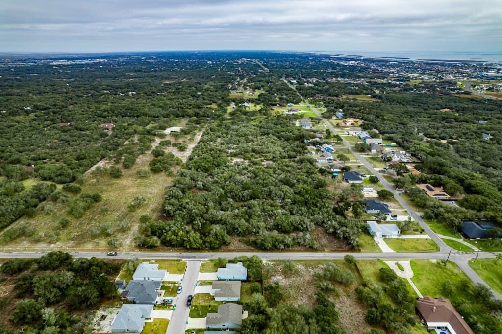 2.3 acres in San Patricio County - photo 8