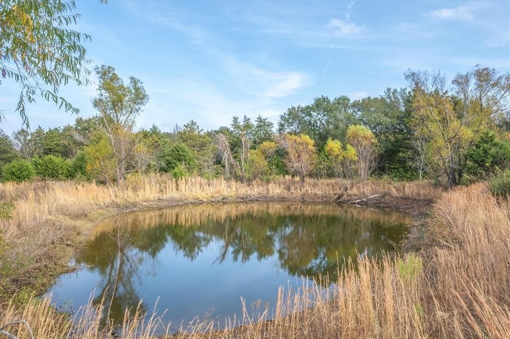 6.42 acres in Kaufman County - photo 3