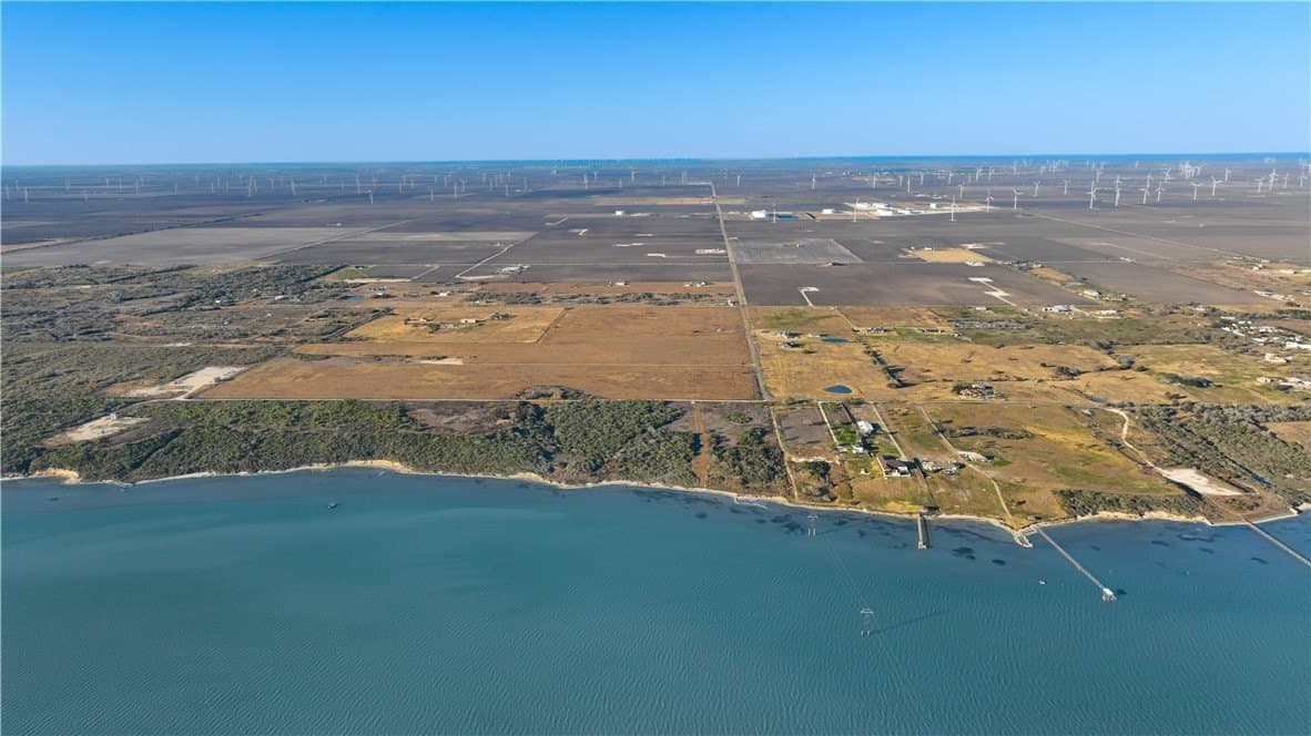 16.34 acres in San Patricio County - photo 3