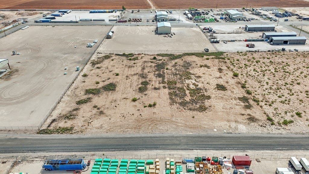 3.25 acres in Midland County - photo 2