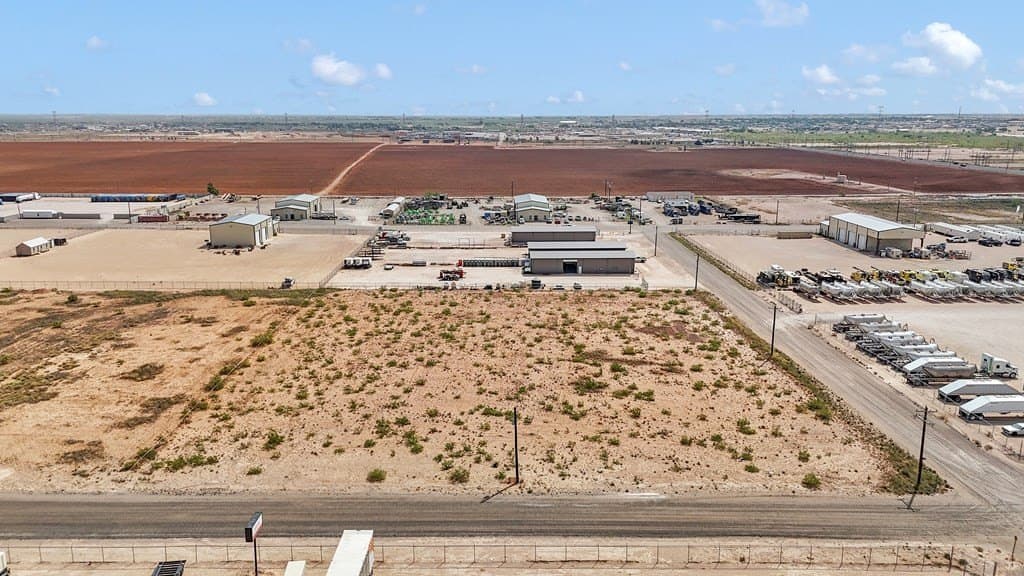 3.25 acres in Midland County - photo 6