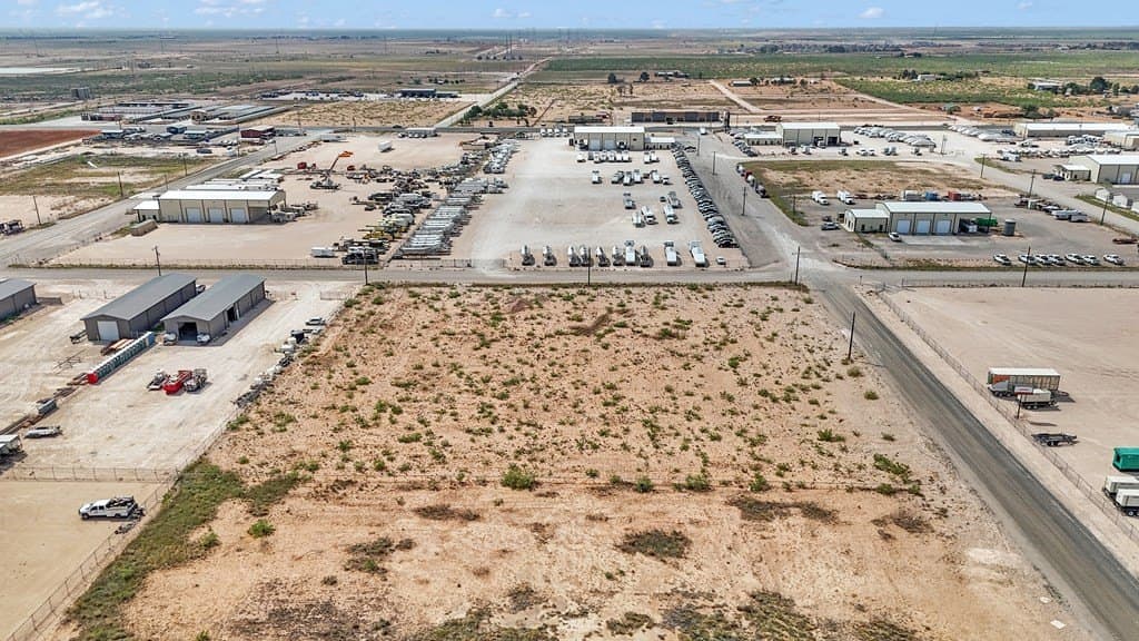 3.25 acres in Midland County - photo 10