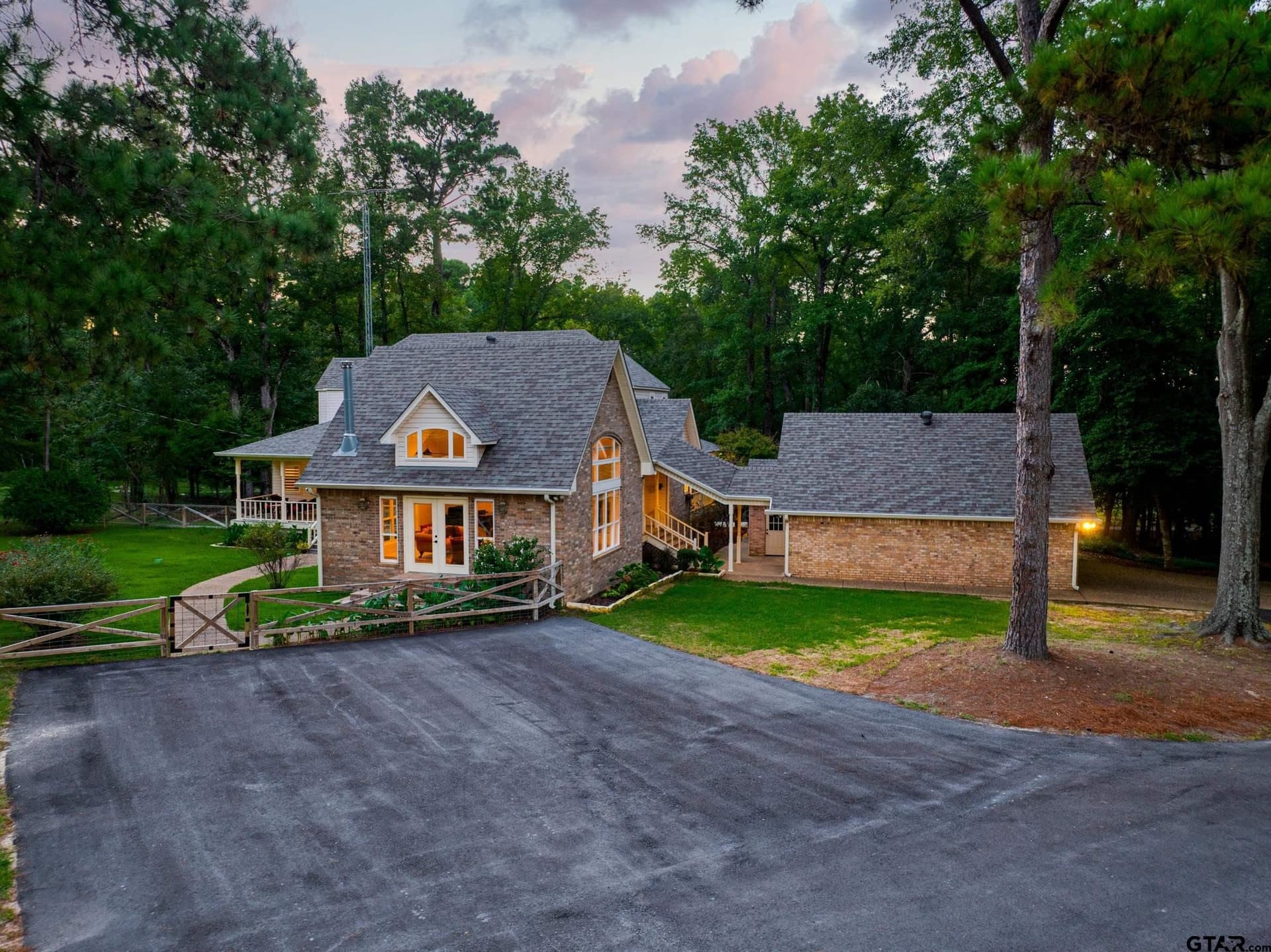 20 acres in Smith County - photo 2