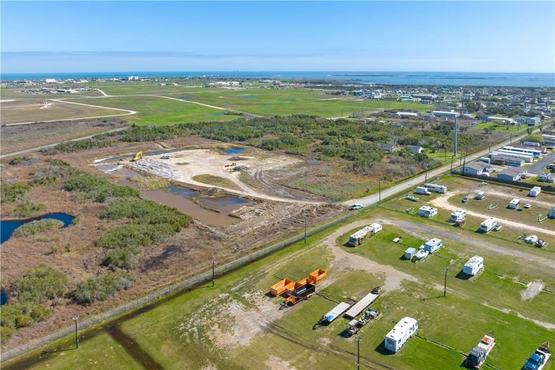 11 acres in Nueces County - photo 5