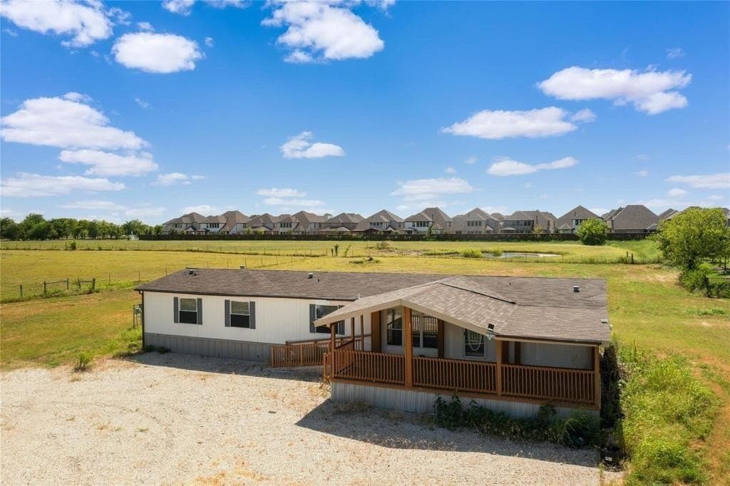 15 acres in Denton County - photo 2