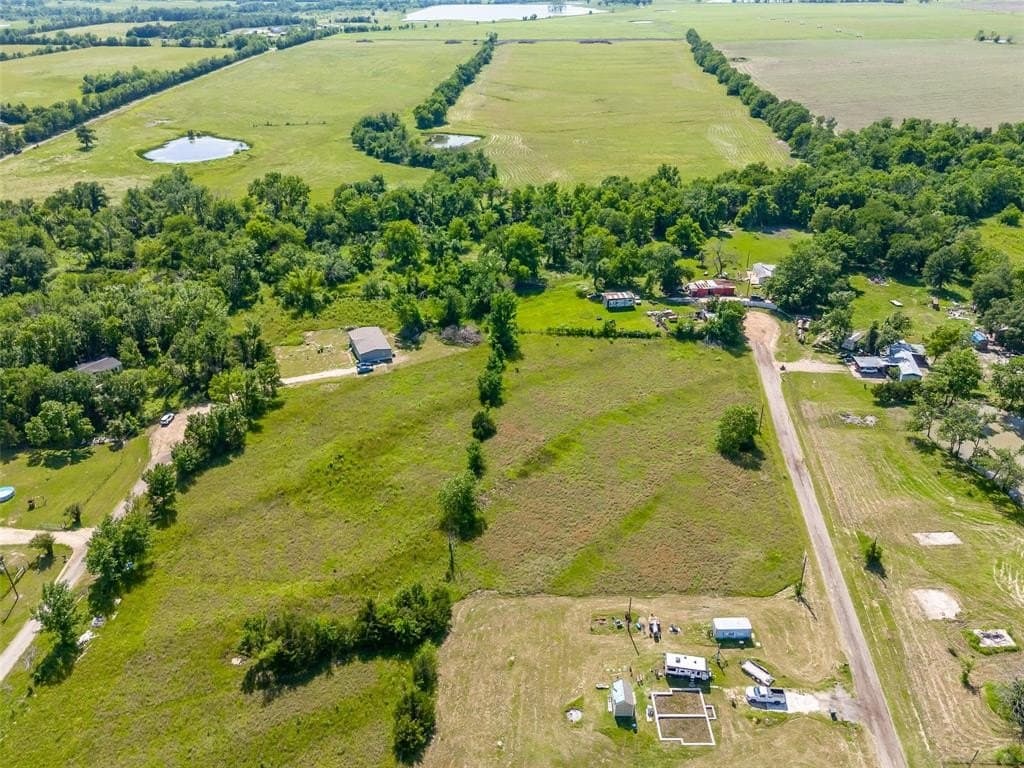 1.42 acres in Lamar County - photo 11