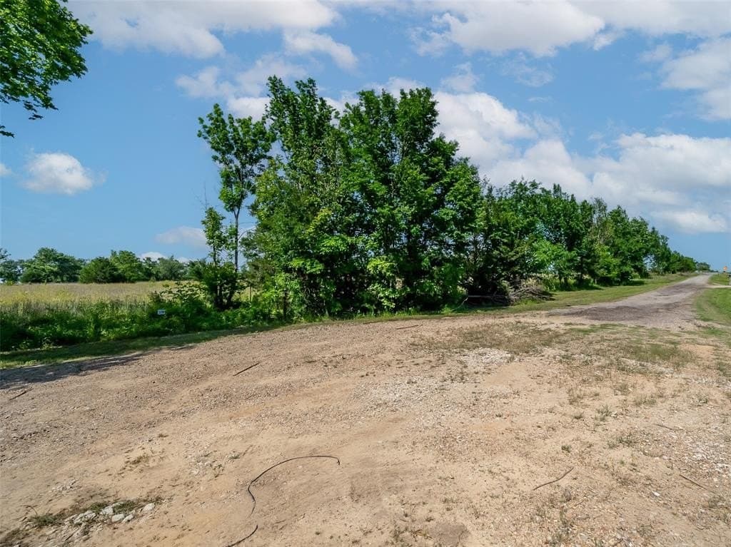 1.42 acres in Lamar County - photo 4