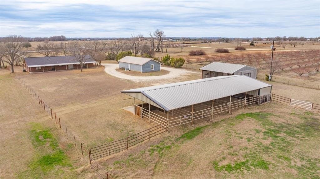 10 acres in Erath County - photo 3