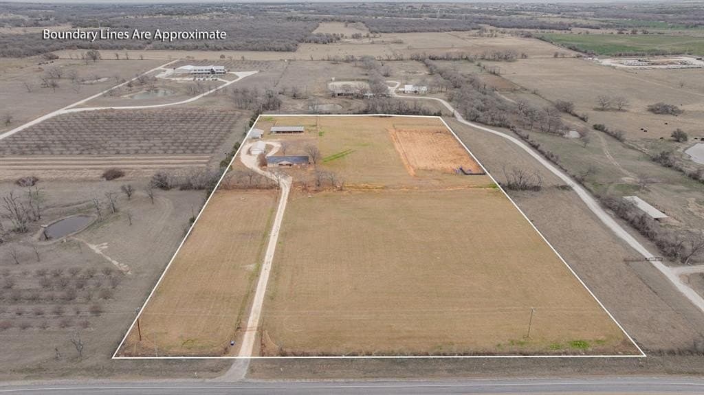 10 acres in Erath County - photo 4