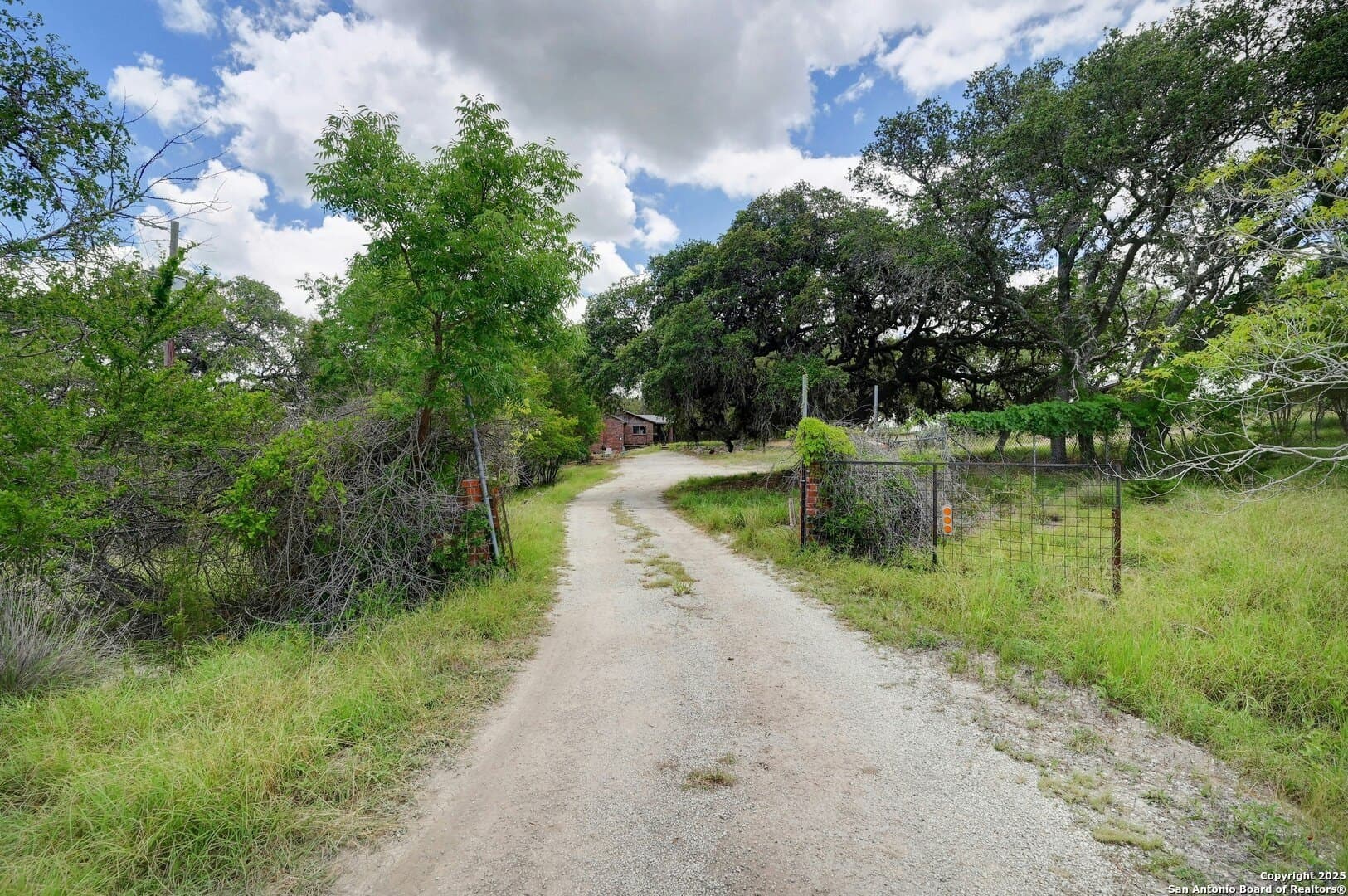 9.01 acres in Kendall County - photo 2