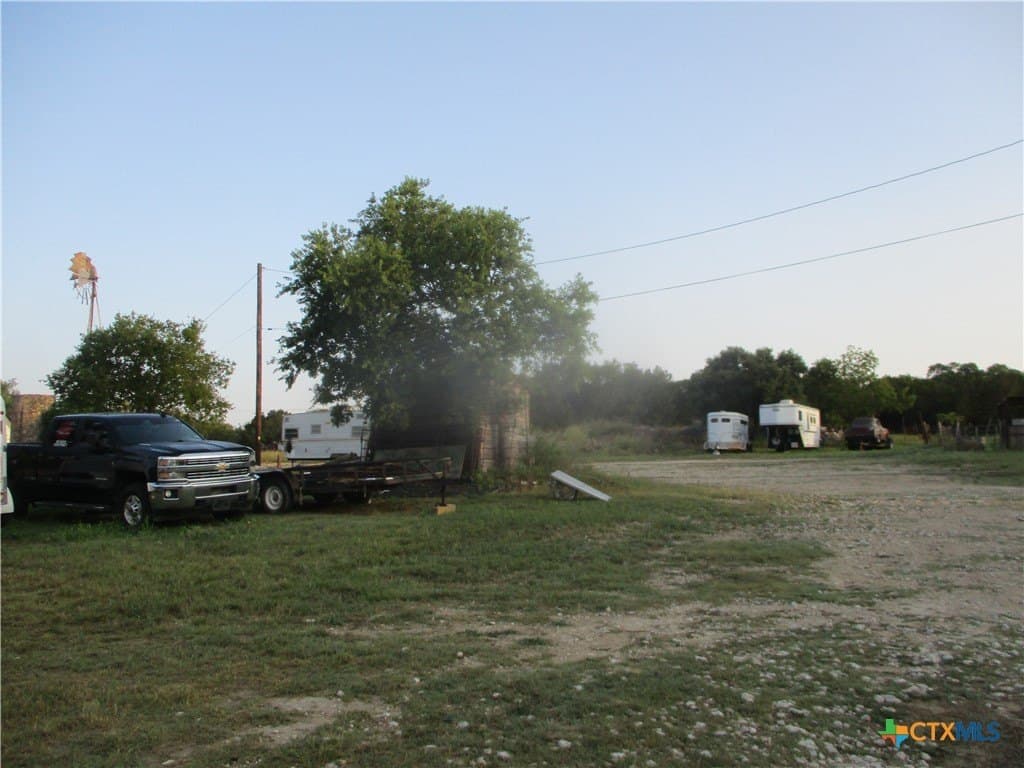 7830 FM 2657