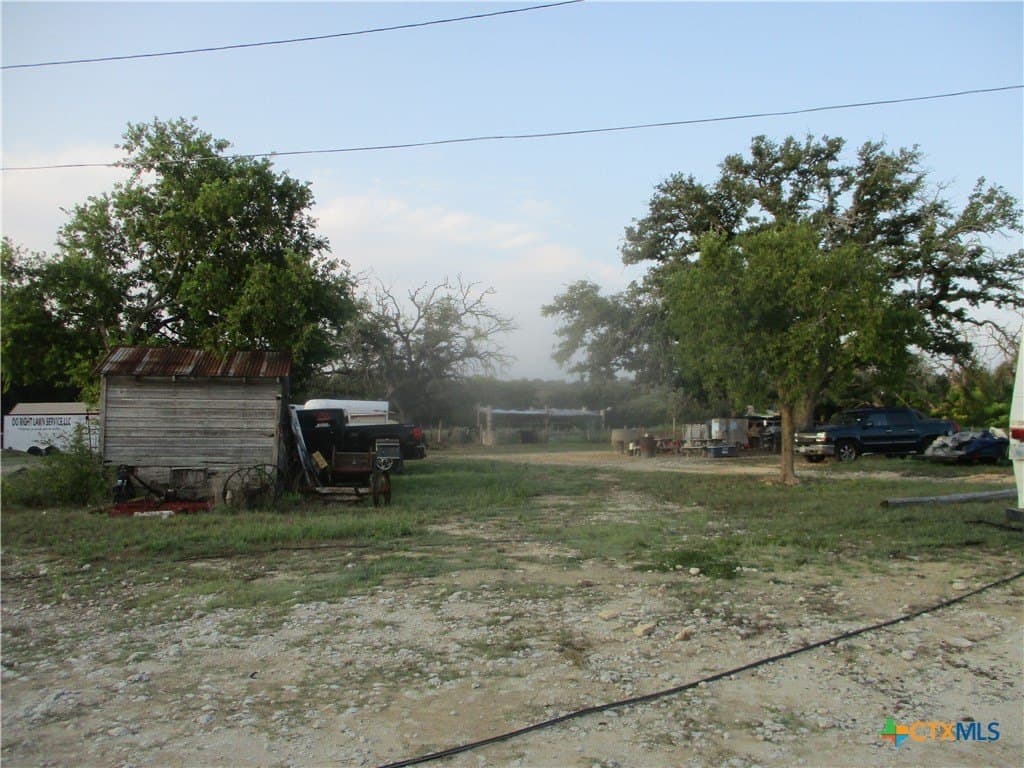 8.06 acres in Lampasas County - photo 3