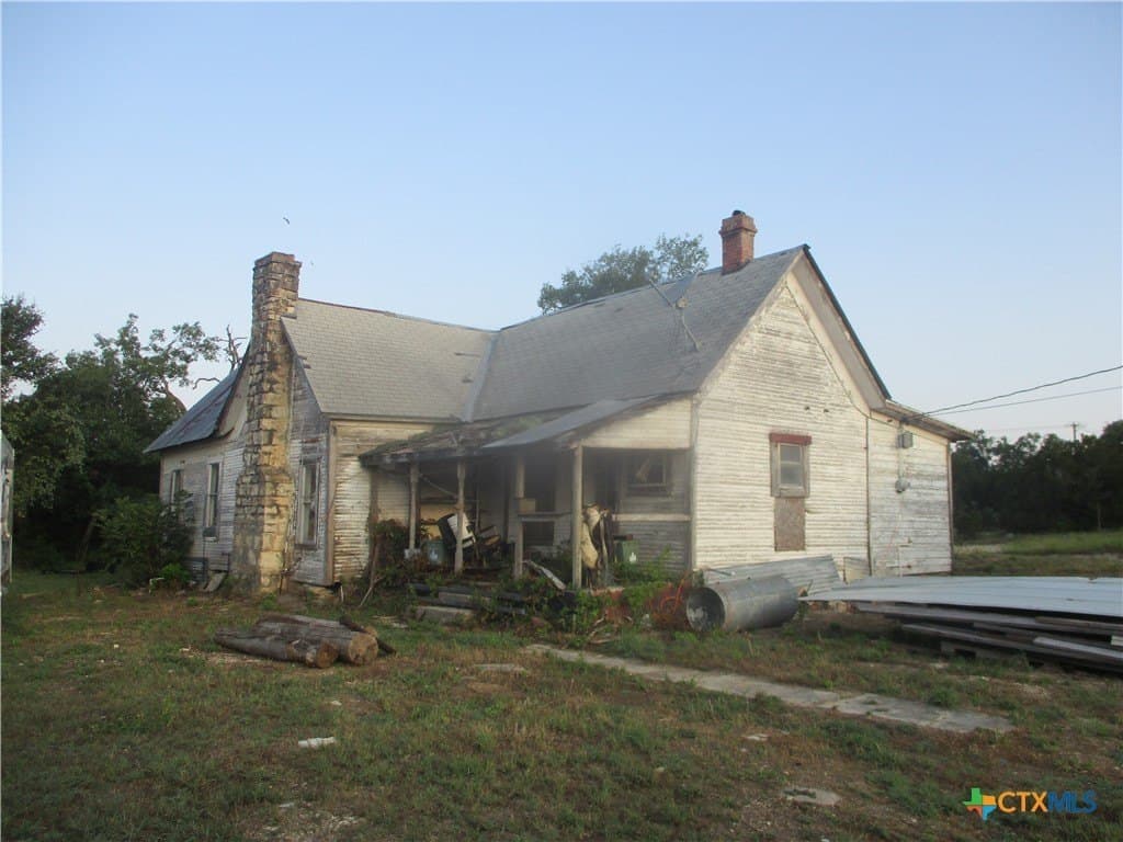 8.06 acres in Lampasas County - photo 4