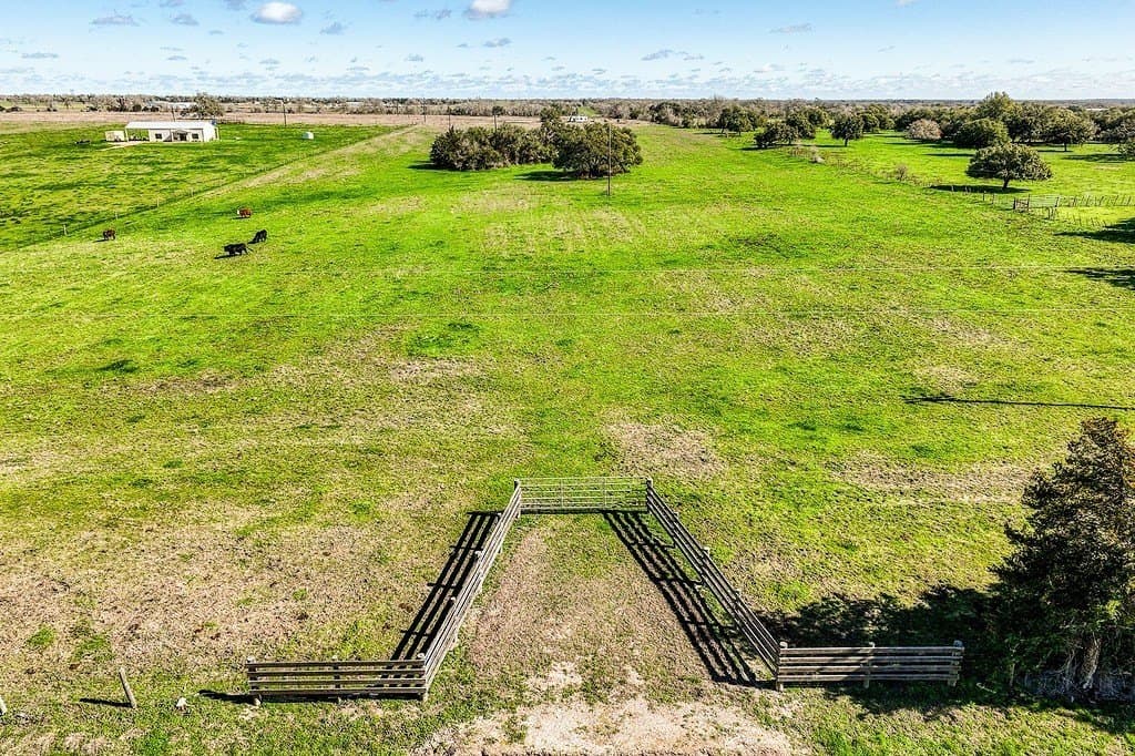 10.1 acres in Fayette County - photo 4