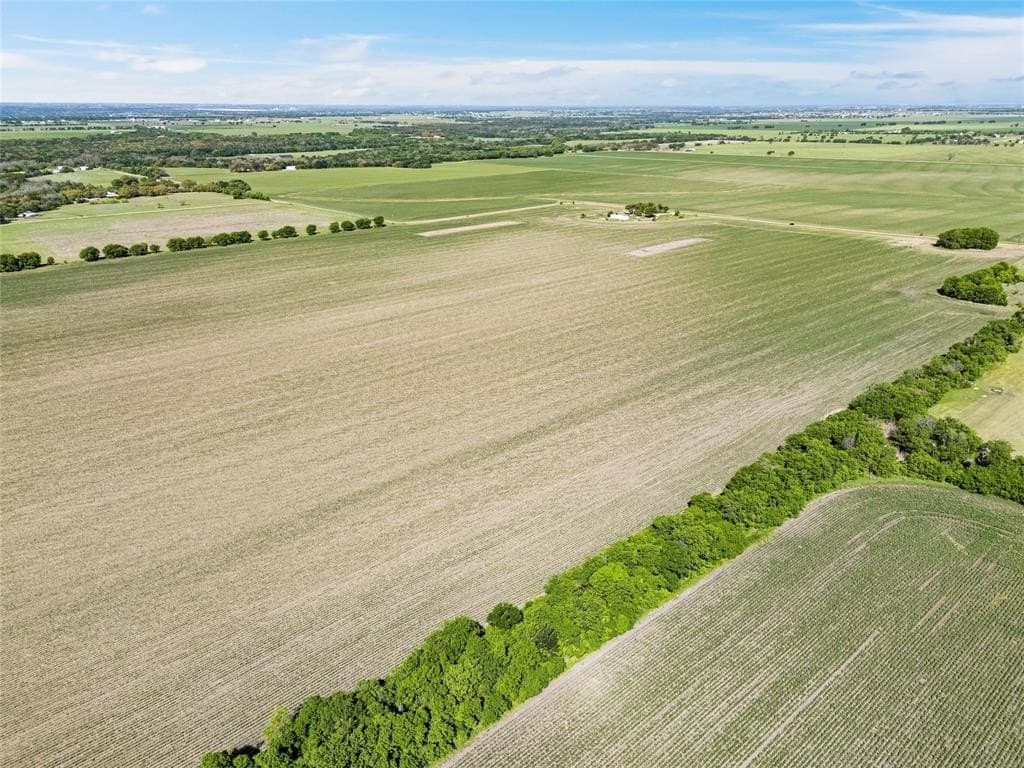 1.34 acres in McLennan County - photo 4