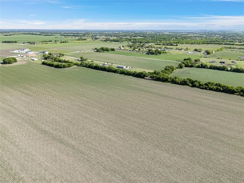 1.34 acres in McLennan County - photo 3