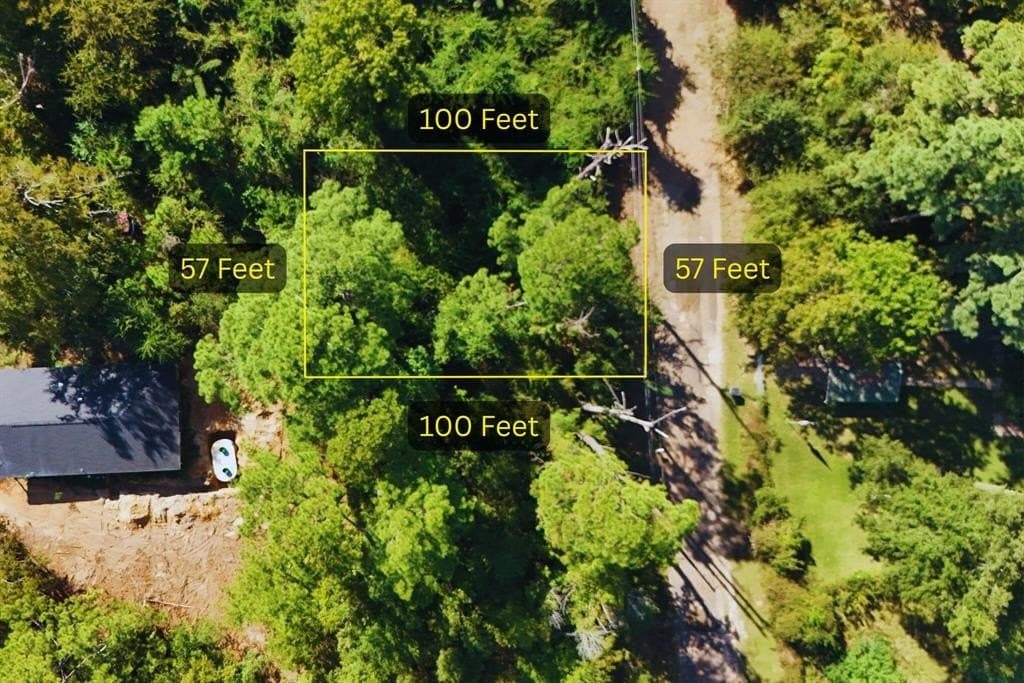 0.14 acres in Henderson County - photo 2
