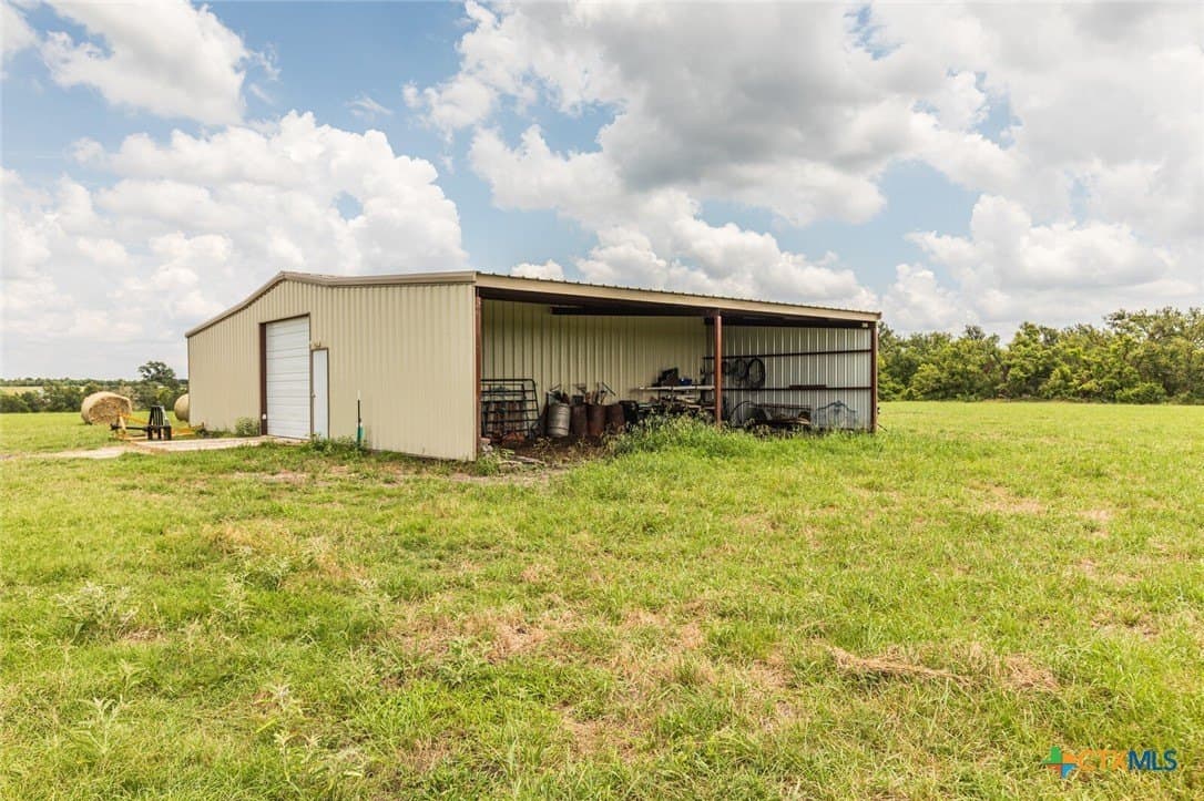 61.7 acres in Milam County - photo 28