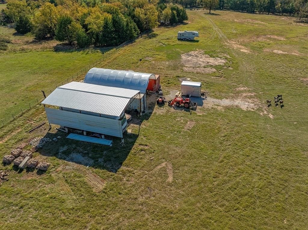 10.98 acres in Cooke County - photo 32