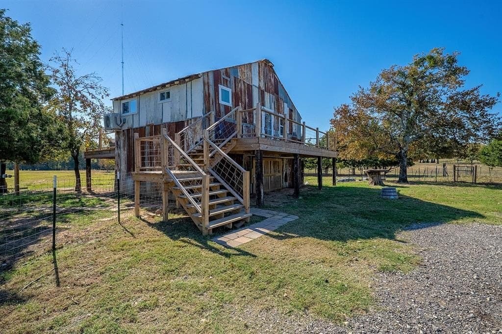 10.98 acres in Cooke County - photo 34