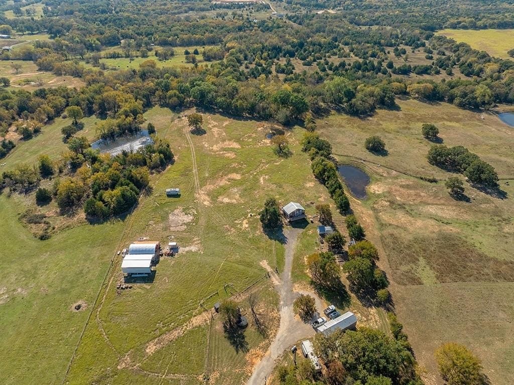 10.98 acres in Cooke County - photo 26