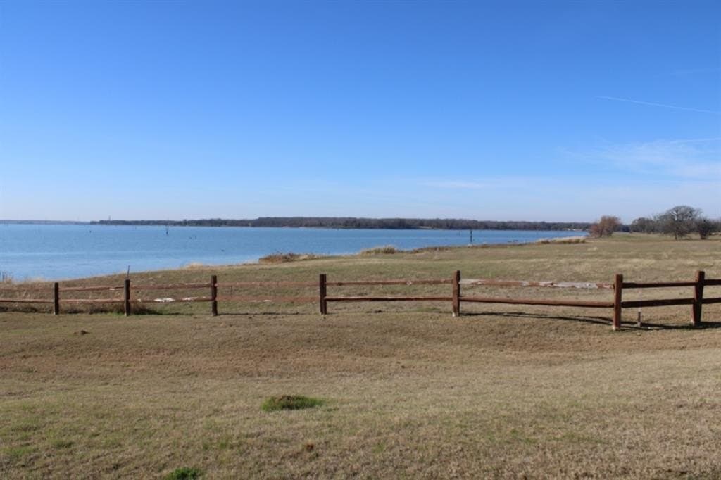 1.01 acres in Navarro County - photo 9
