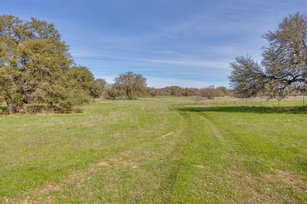 146.17 acres in Hill County - photo 28