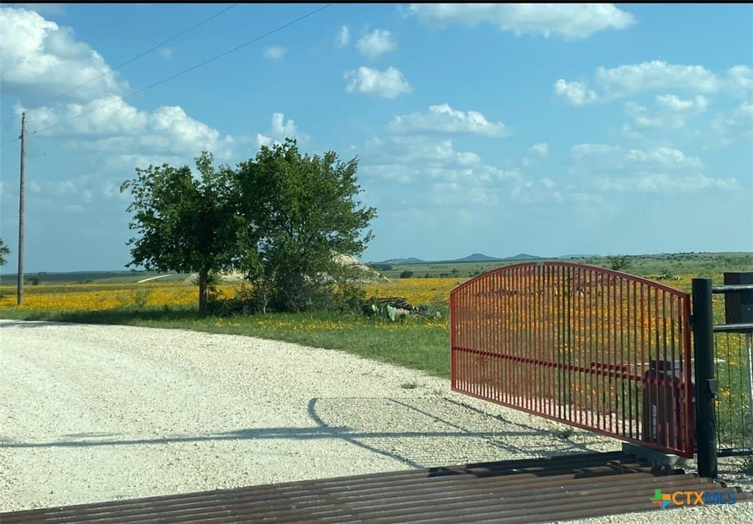 25.01 acres in Lampasas County - photo 5