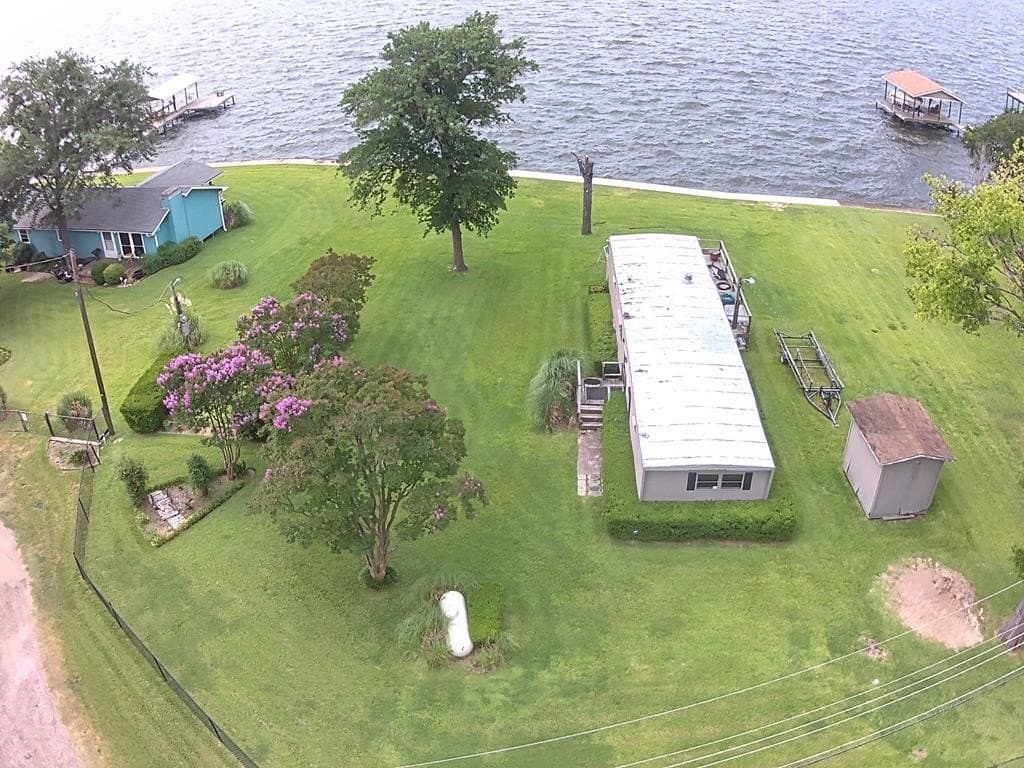 0.46 acres in Henderson County - photo 15