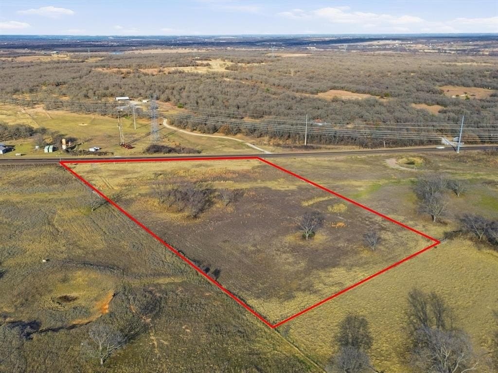 5.71 acres in Wise County - photo 7