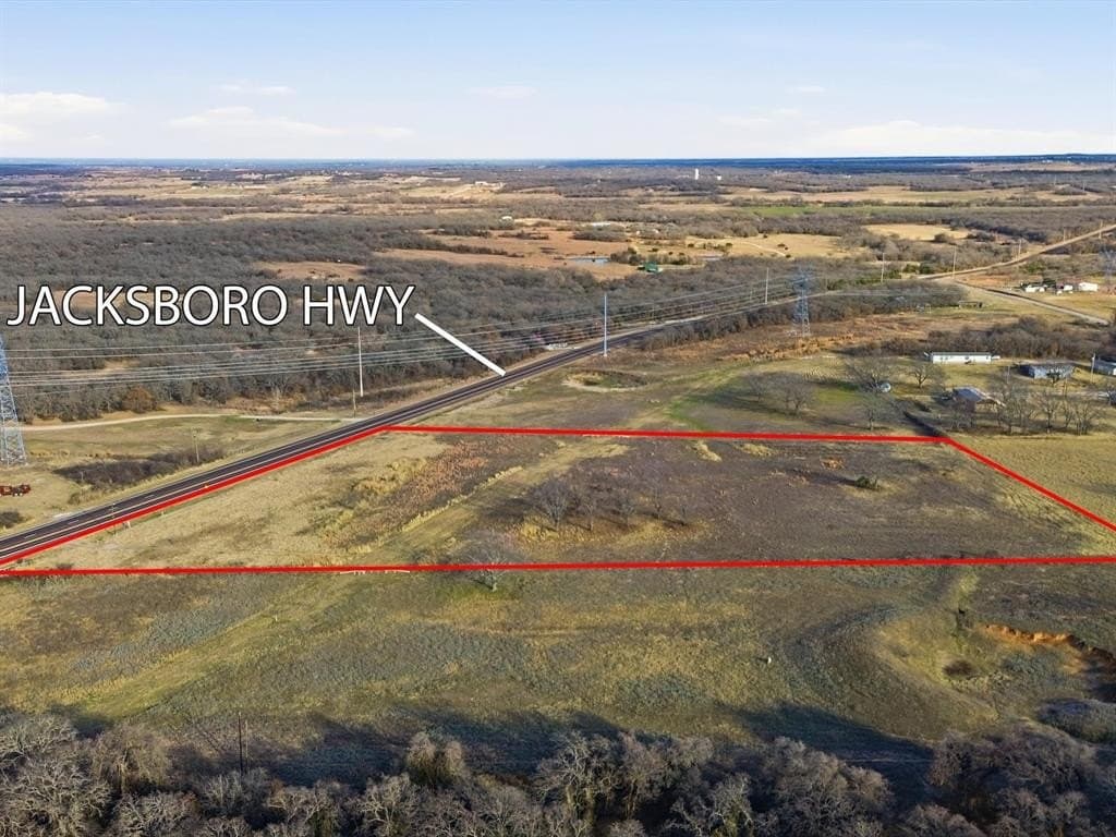 5.71 acres in Wise County - photo 10