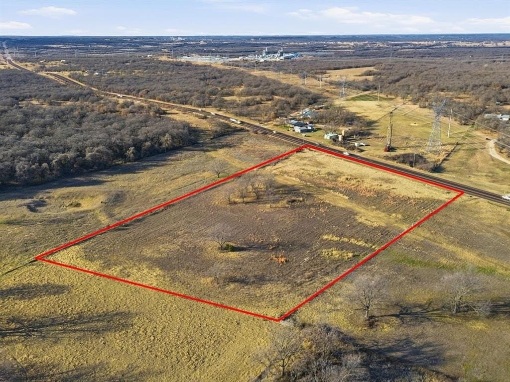 5.71 acres in Wise County - photo 5