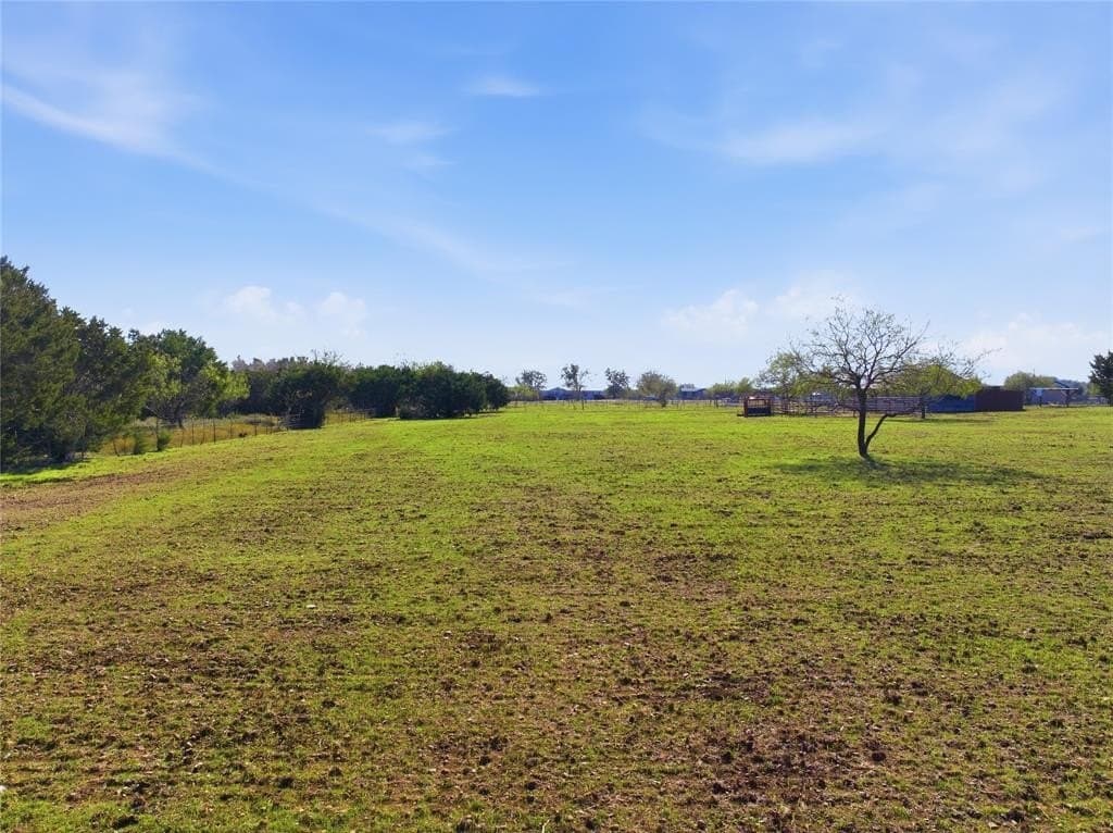 3.27 acres in McLennan County - photo 10