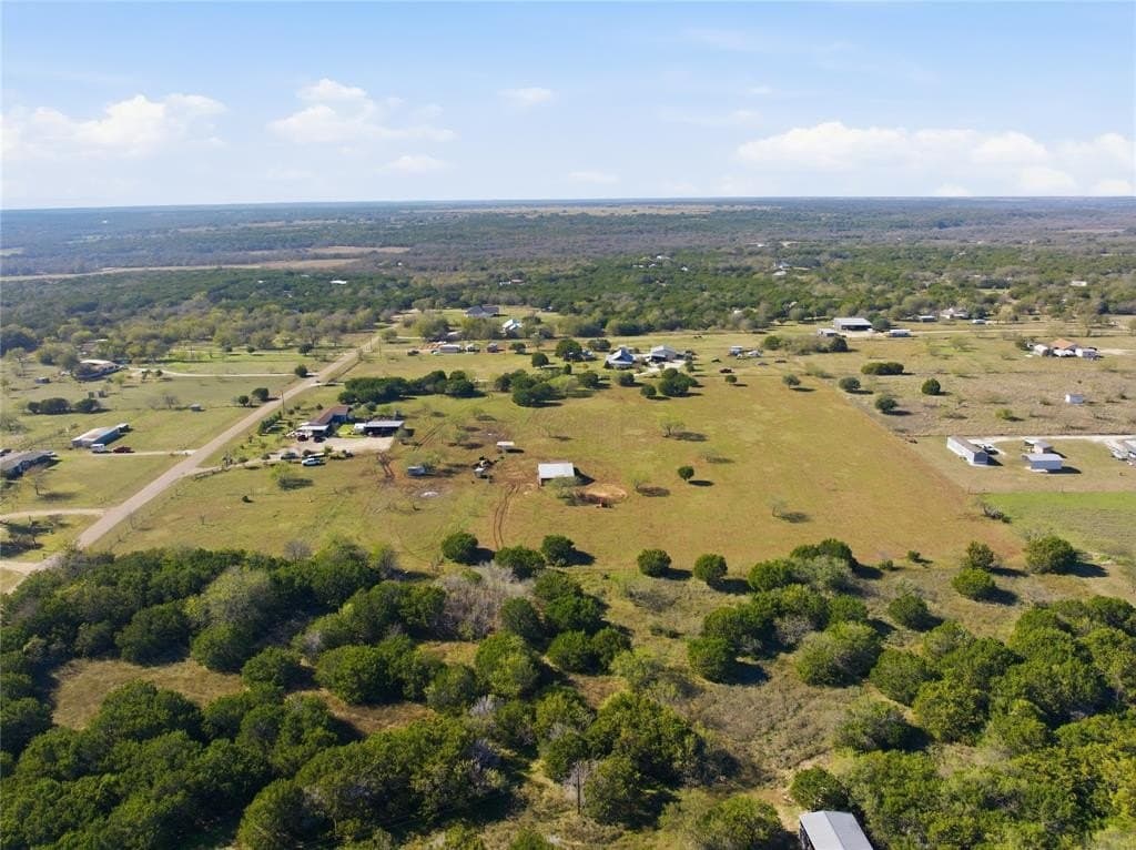 3.27 acres in McLennan County - photo 8