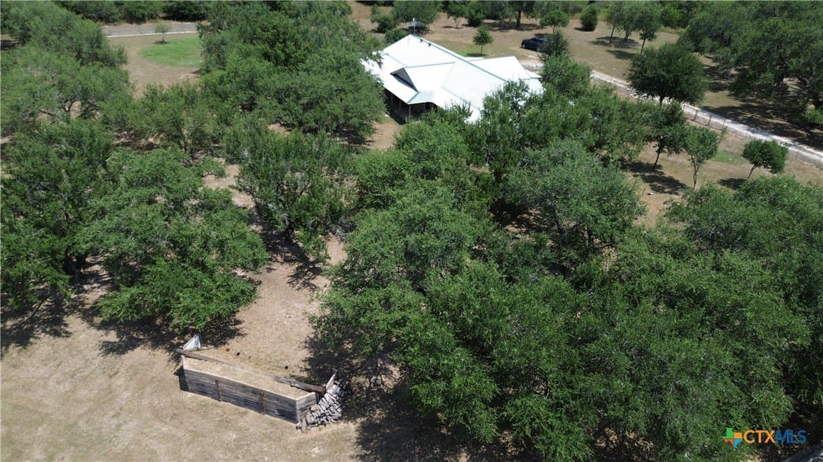 24.23 acres in Goliad County - photo 3