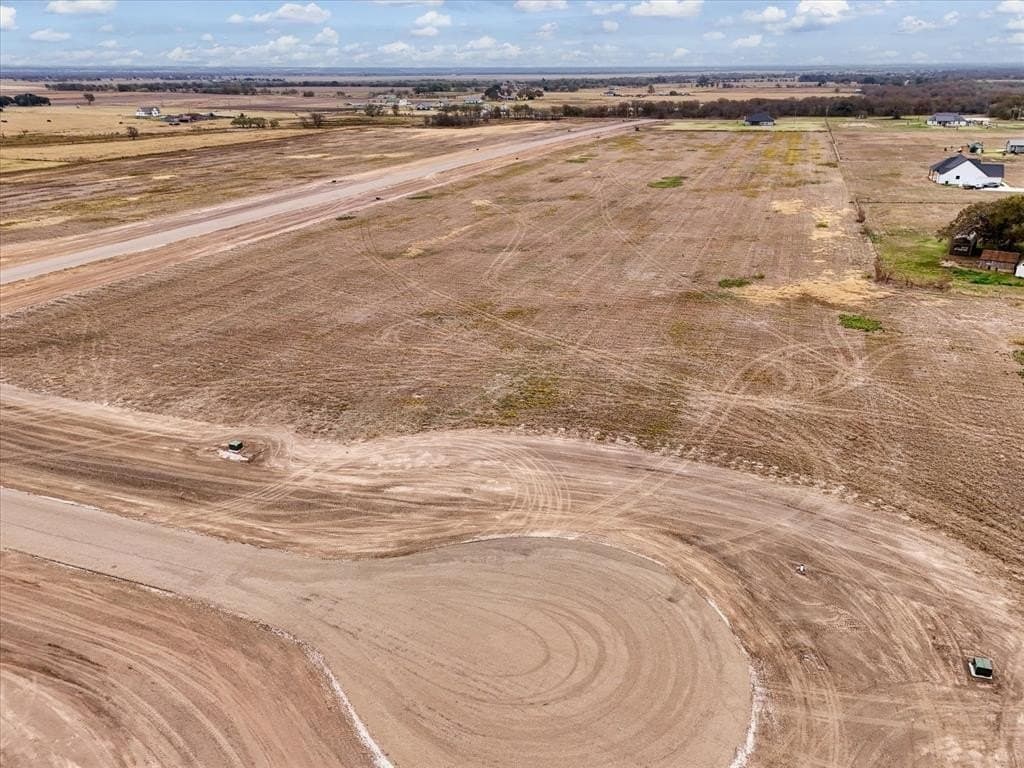 1.38 acres in McLennan County - photo 2