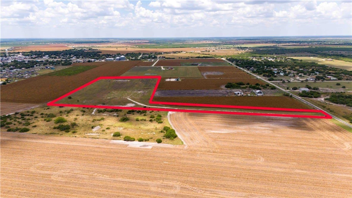 18.62 acres in Jim Wells County - photo 5