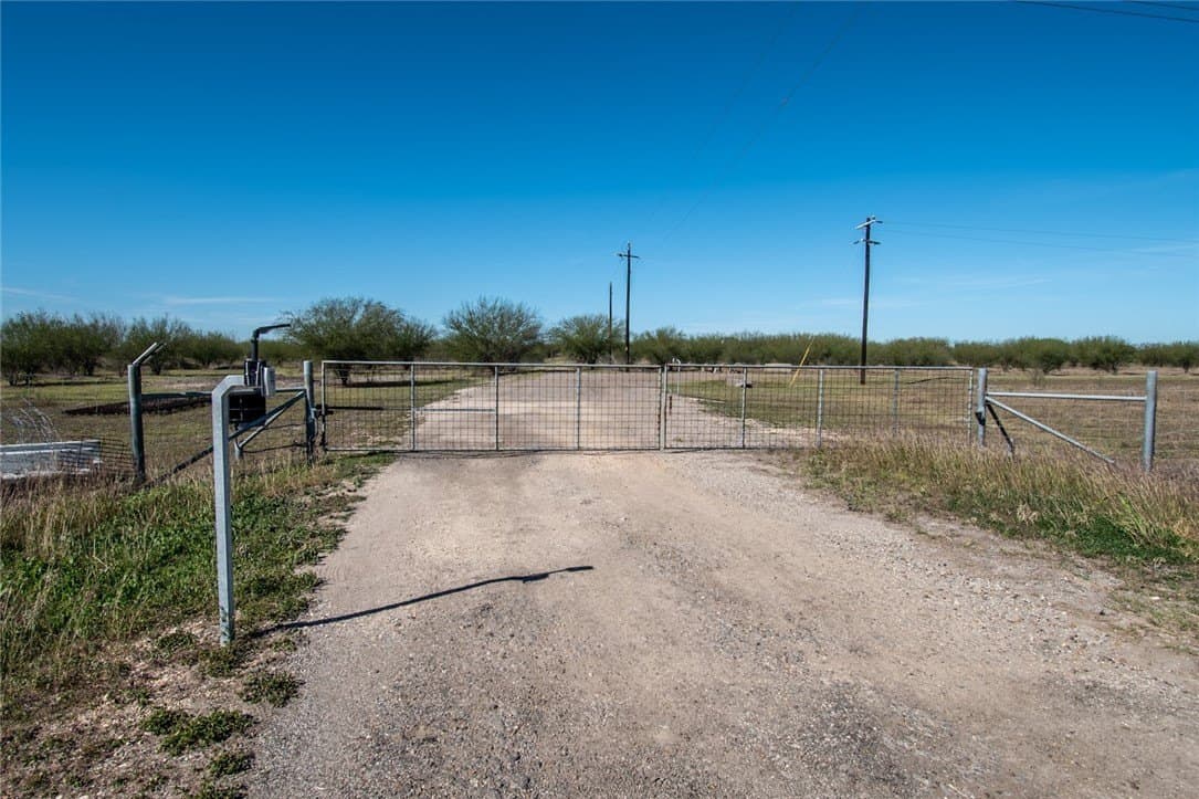 Tract 11 FM 666 Road lot: 0