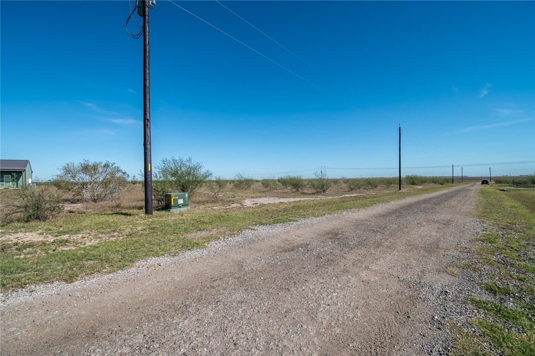 10.1 acres in Nueces County - photo 2