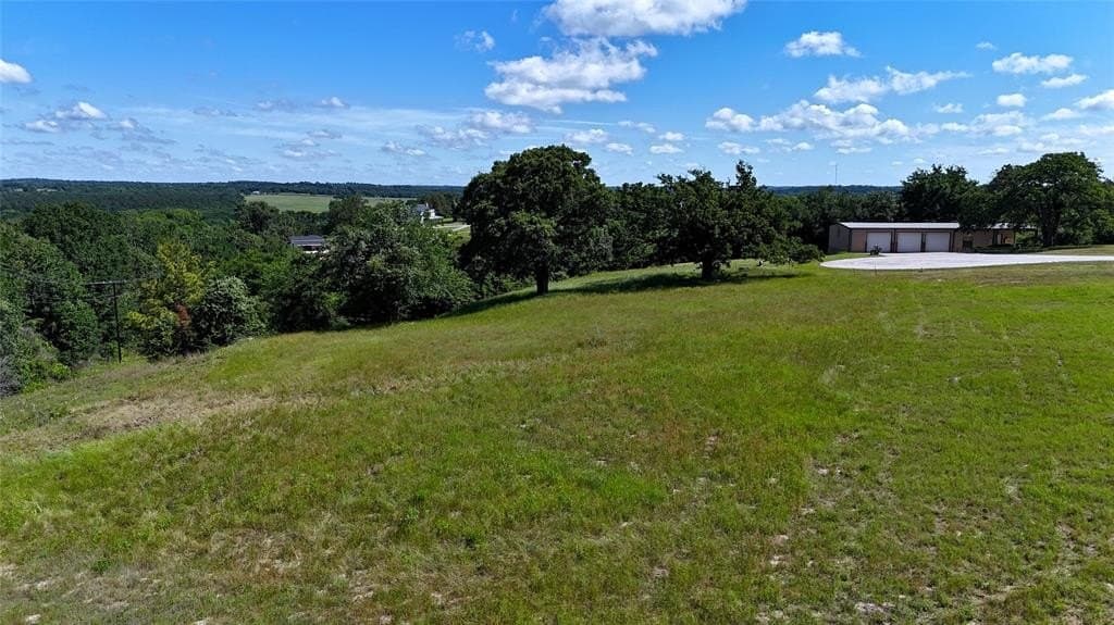 1.02 acres in Henderson County - photo 9